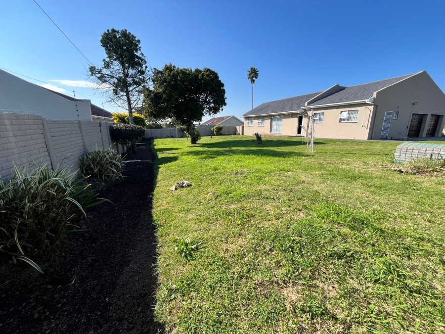 3 Bedroom Property for Sale in Haven Hills Eastern Cape